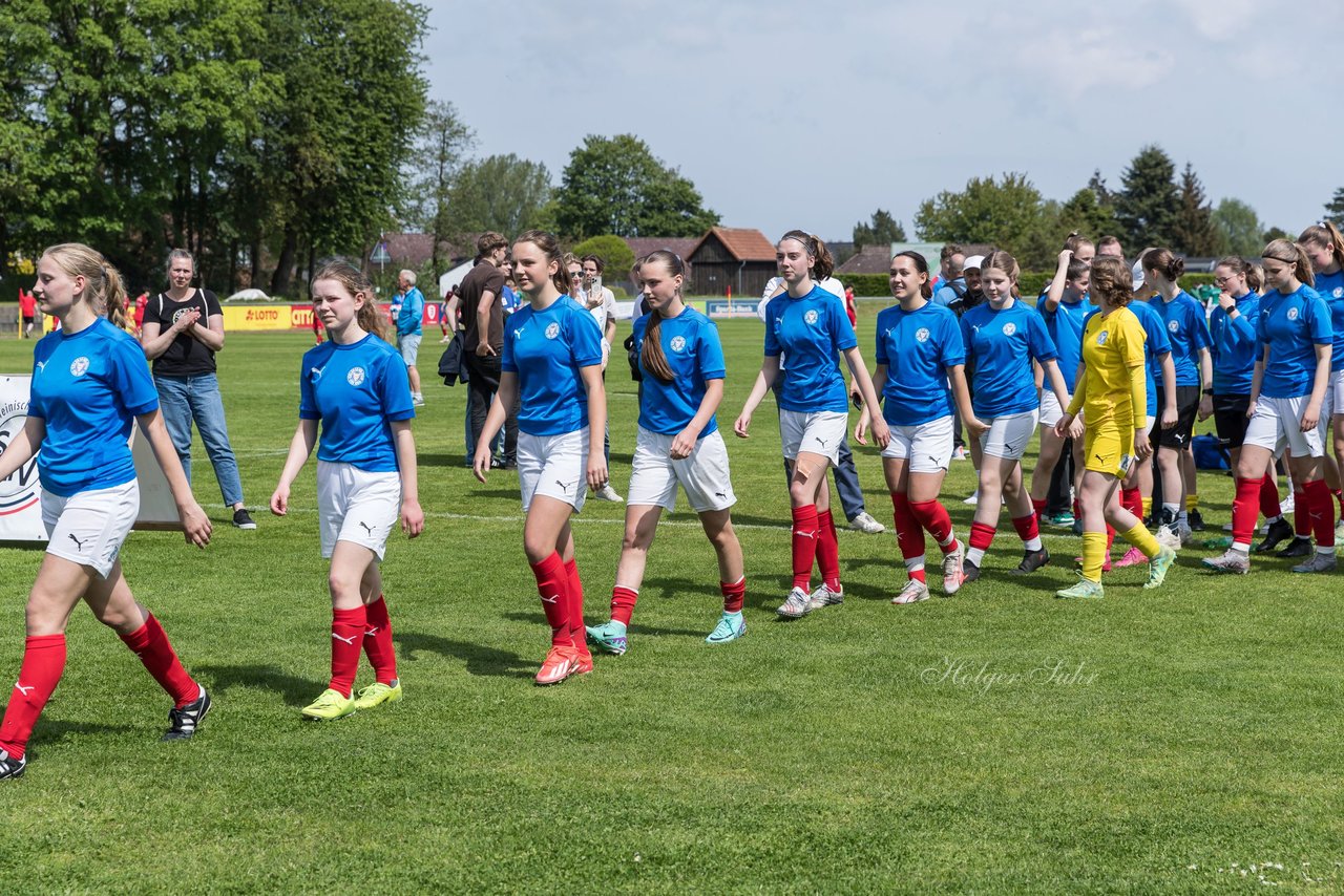 Bild 82 - wBJ SH-Pokalfinale  Holstein-Kiel - SV Viktoria : Ergebnis: 1:0